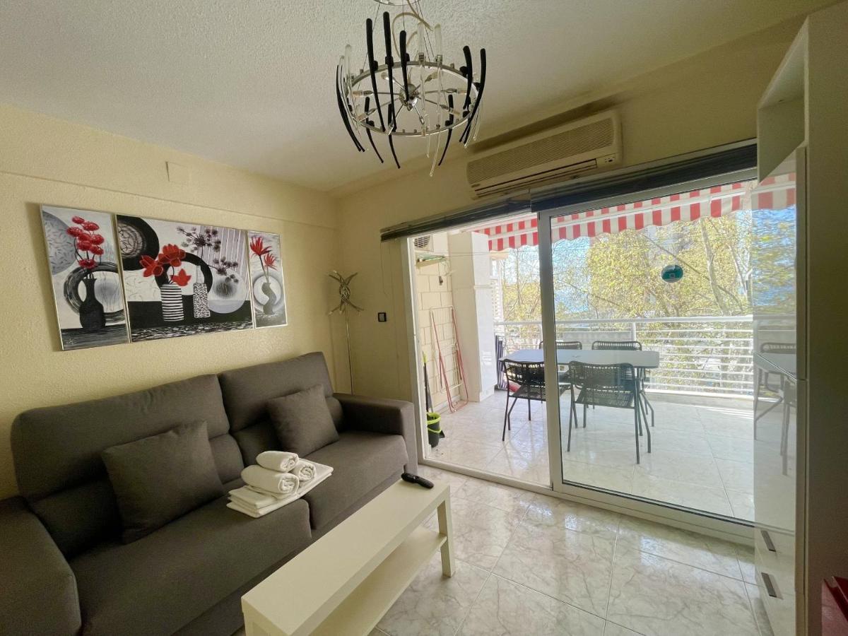 Magnificent Mediterraneo Apartment Benidorm Esterno foto