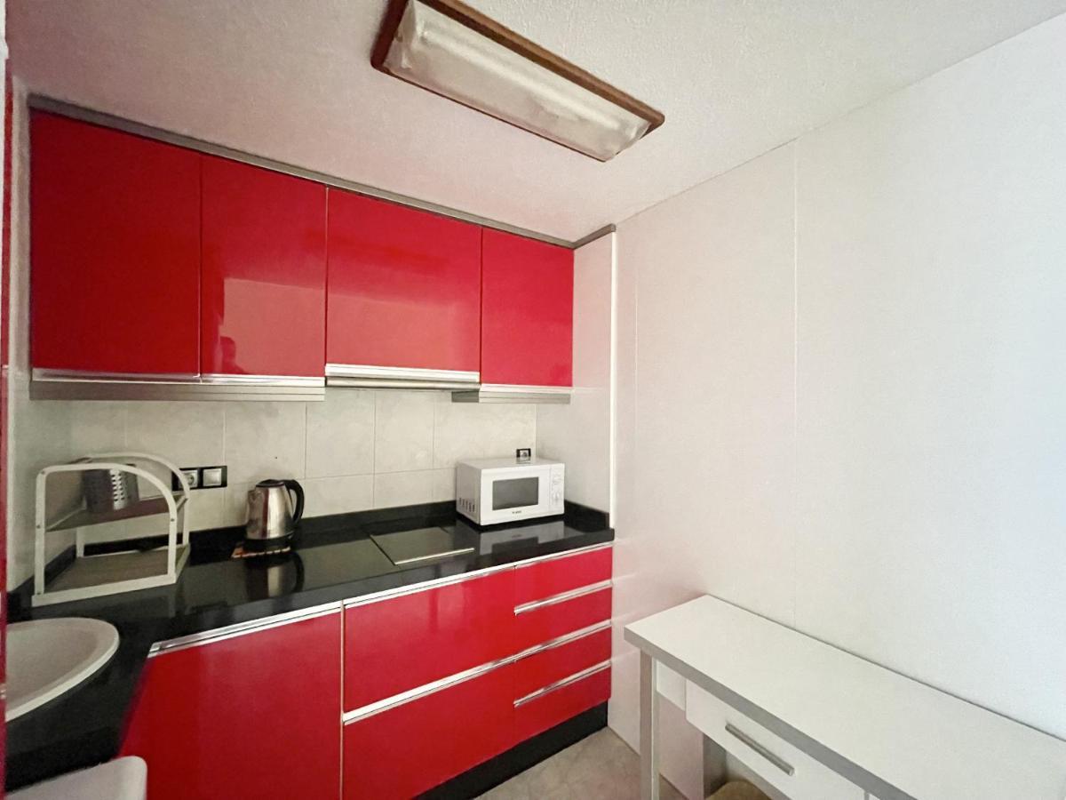 Magnificent Mediterraneo Apartment Benidorm Esterno foto
