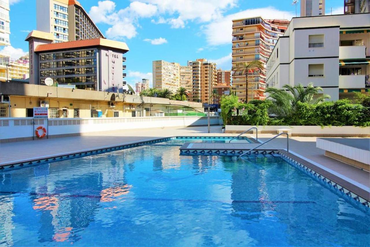 Magnificent Mediterraneo Apartment Benidorm Esterno foto